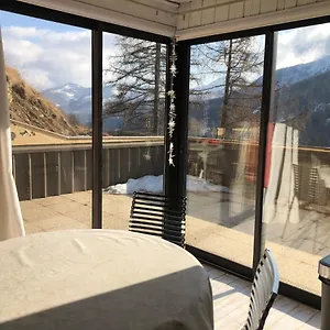 https://grand-studio-avec-vue-et-terrasse.fr-provencehotel.com