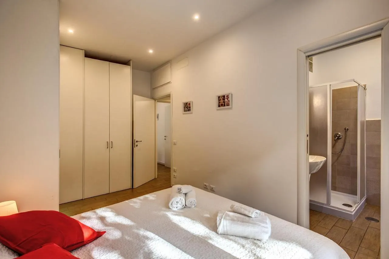 M&L Apartment - Ardesia Terrace Roma Italia